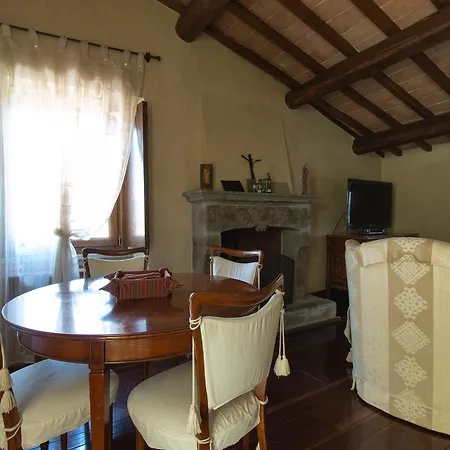 Degli Uffredi * Collevalenza